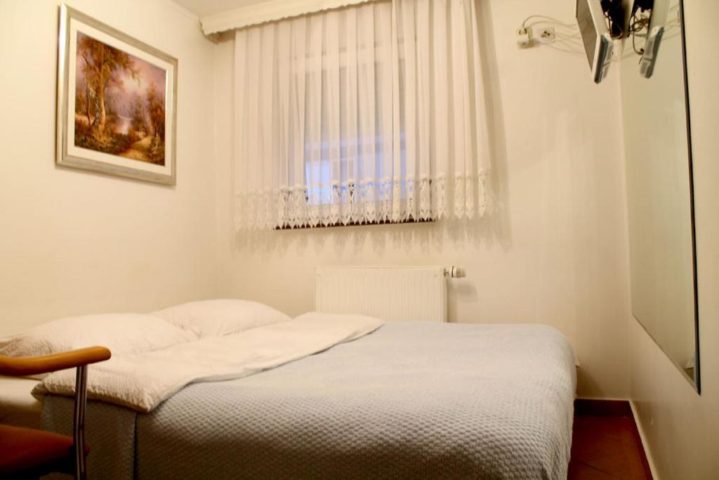ホテル Domin オシエク 部屋 写真